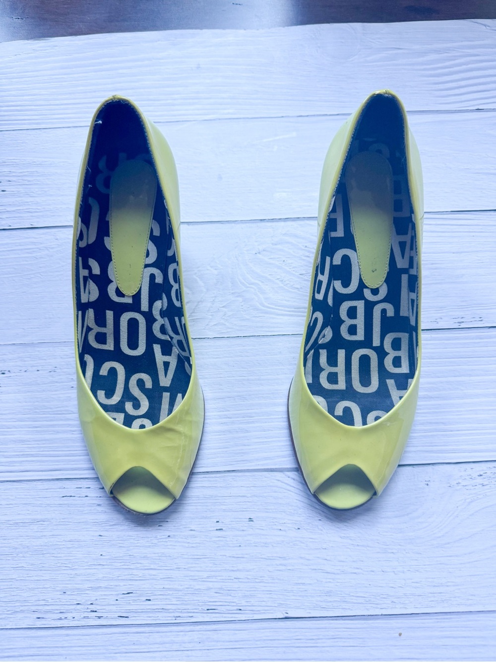 Marc by Marc Jacobs Lime Patent Leather Kitten Heels Peep Open Toe Pumps 38.5 - Picture 7 of 9